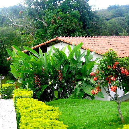 Raizama Fazenda Hotel Alexania Luaran gambar